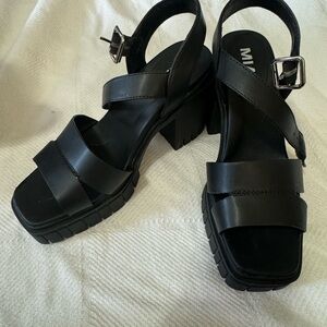 MIA Platform Heels Lug Sole